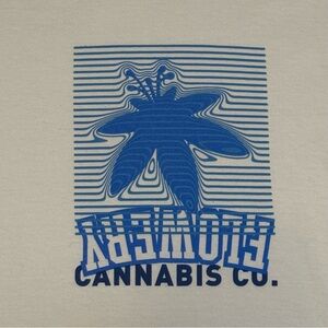 Men’s Short Sleeve T Shirt XL Flowery Cannabis Co. Dispensary White & Blue NWOT